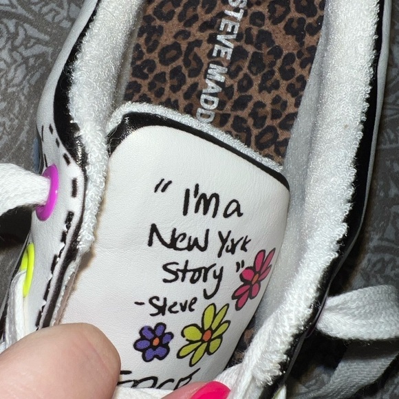 Steve Madden J Story Girls Sneakers BRAND NEW SMNY90 Steve Madden Kids RARE - Picture 8 of 10